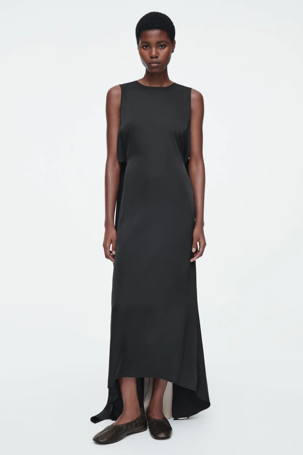 Sale COS THE OPEN-BACK MAXI DRESS CARBON / CHAMPAGNE / PEARL
