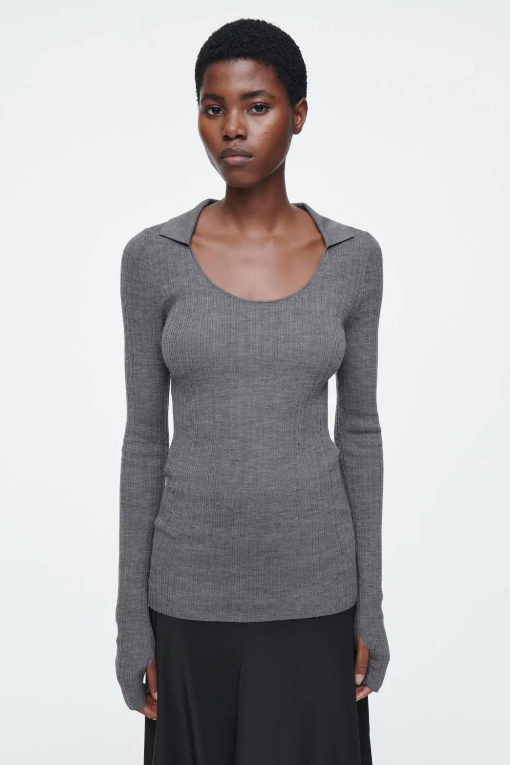 Hot COS THE OPEN-COLLAR MERINO WOOL TOP FOSSIL