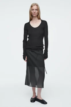 Hot COS THE OPEN-COLLAR MERINO WOOL TOP CARBON