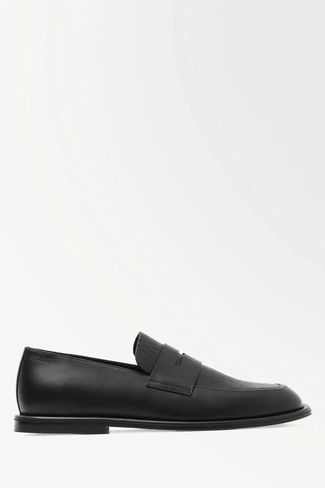 Hot COS THE PERFORATED LEATHER LOAFERS BLACK