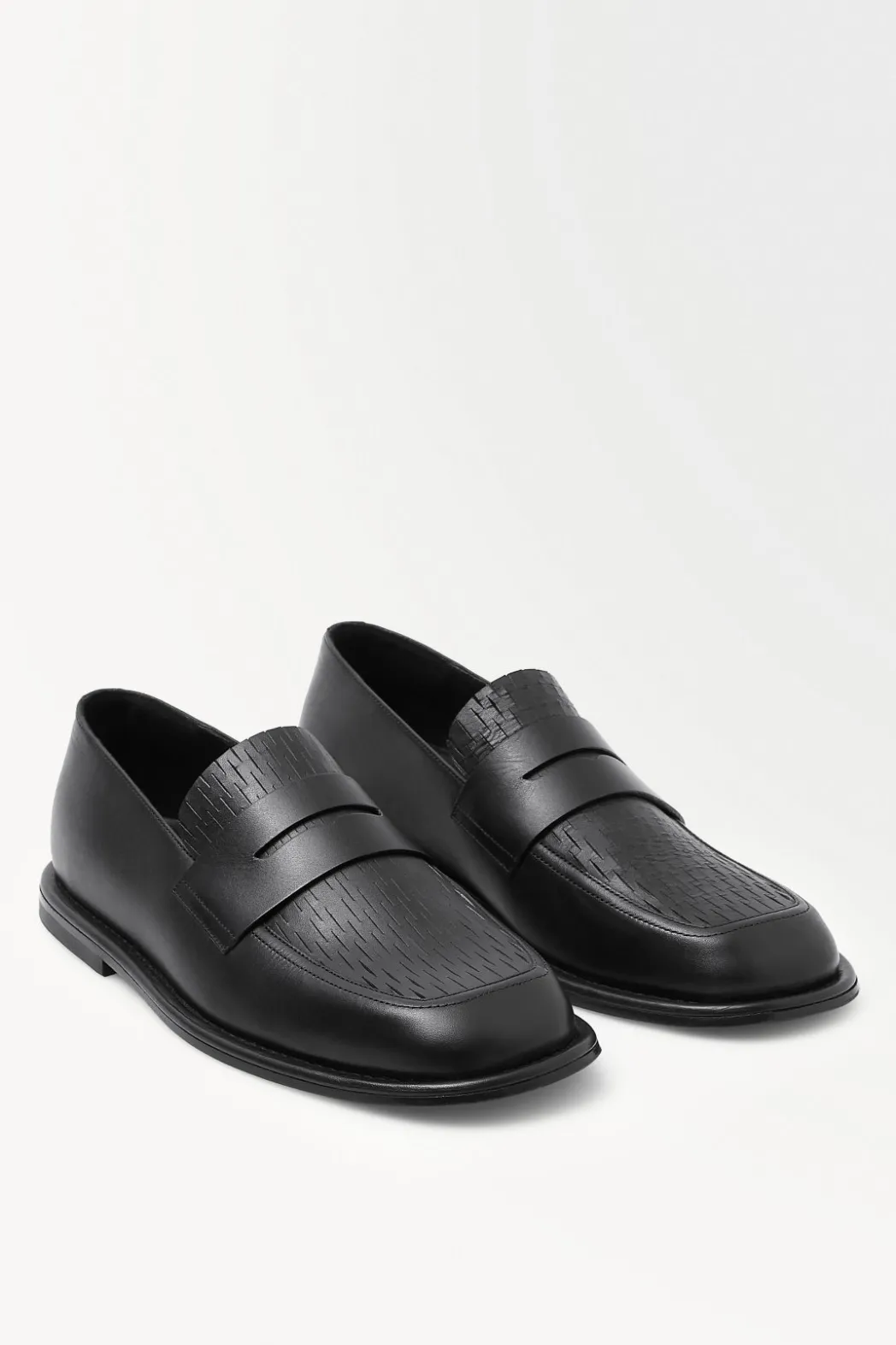 Hot COS THE PERFORATED LEATHER LOAFERS BLACK