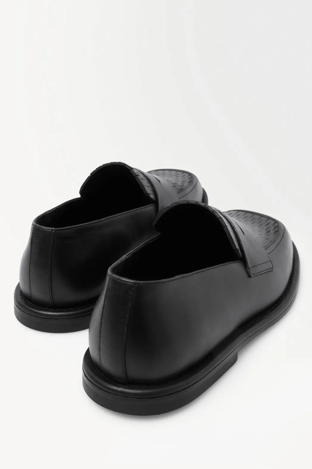 Hot COS THE PERFORATED LEATHER LOAFERS BLACK