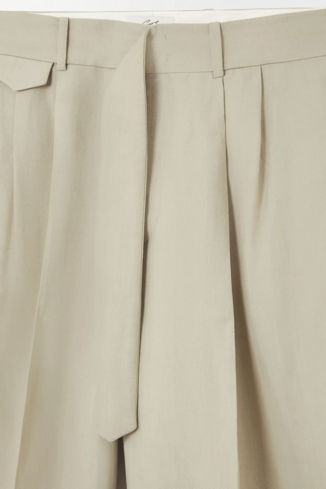COS THE PLEATED PANTS LIGHT BEIGE