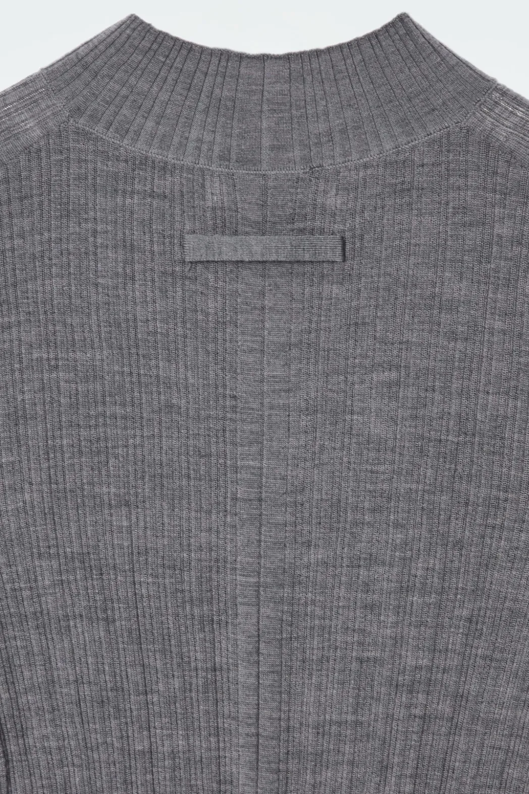 New COS THE RIBBED MERINO WOOL TOP FOSSIL