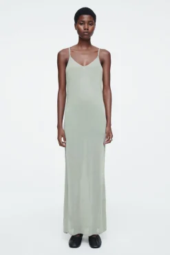 New COS THE SHEER KNITTED SLIP DRESS PISTACHIO