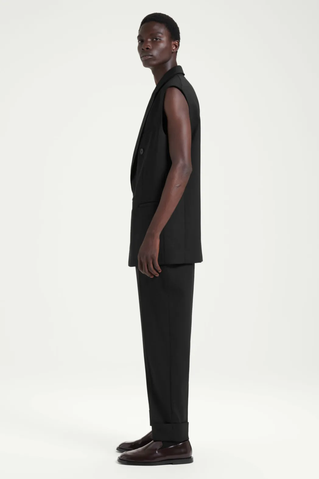 Hot COS THE SLEEVELESS DOUBLE-BREASTED BLAZER CARBON