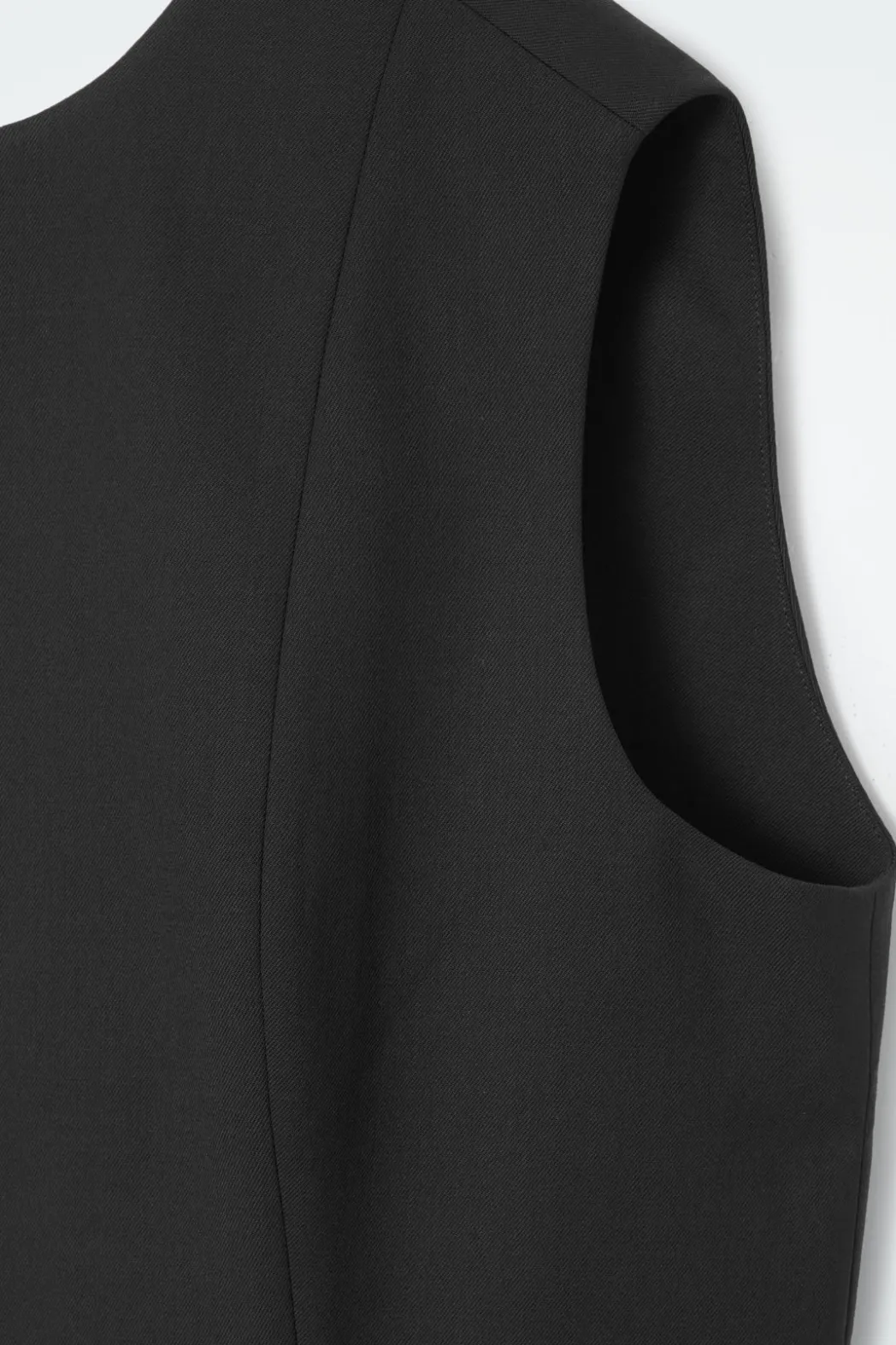 Best COS THE SLEEVELESS TAILORED WOOL DRESS CARBON