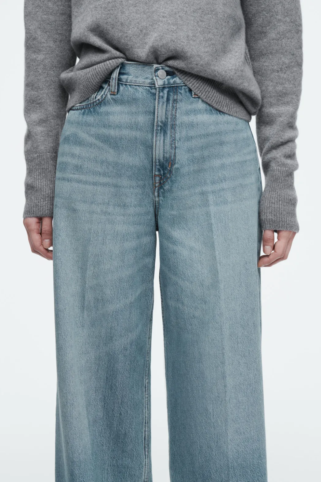 Outlet COS TIDE WIDE-LEG JEANS DUSTY BLUE