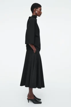 Online COS TIE-NECK JERSEY TOP BLACK