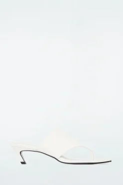 Outlet COS TOE-POST HEELED SANDALS WHITE