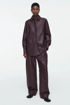 New COS TOPSTITCHED LEATHER SHIRT BORDEAUX