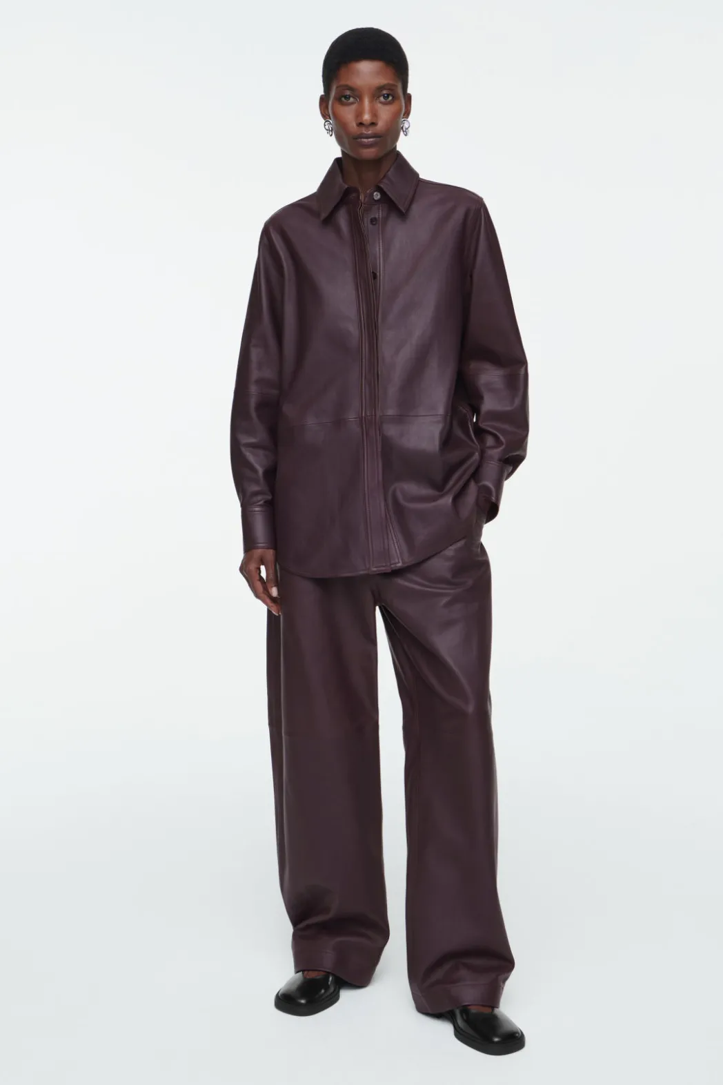 New COS TOPSTITCHED LEATHER SHIRT BORDEAUX