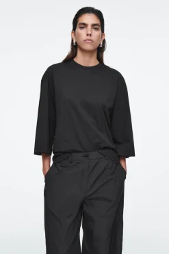 Discount COS TRAPEZE RELAXED T-SHIRT BLACK