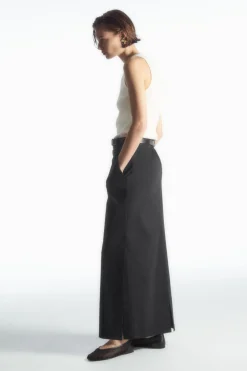 COS TUBULAR KNITTED TANK TOP IVORY