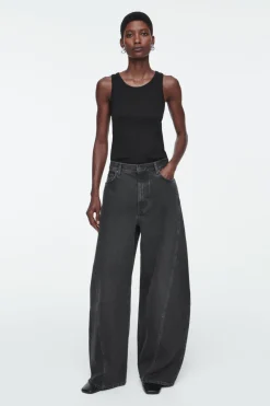 COS TWIST BARREL-LEG JEANS WASHED BLACK