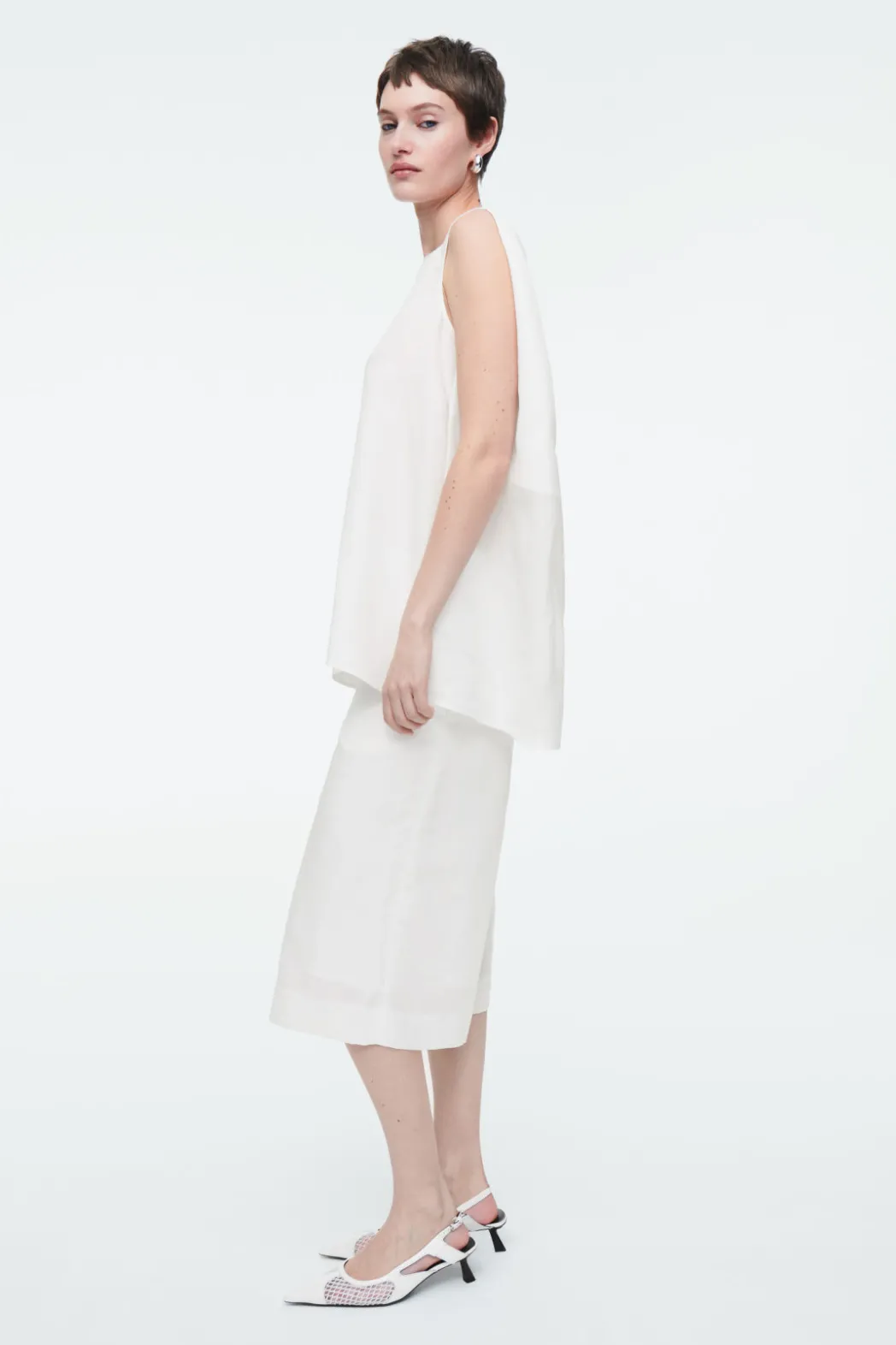 Best COS TWIST-BACK SLEEVELESS TOP WHITE