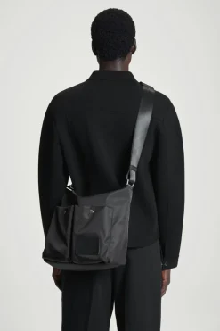 Best COS UTILITY MESSENGER - NYLON BLACK