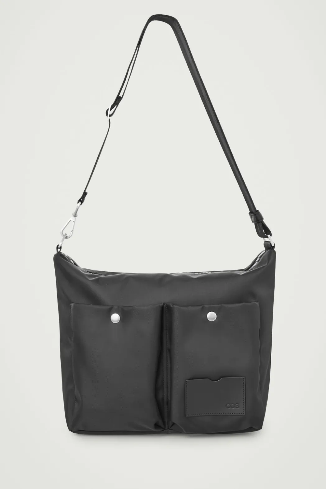 Best COS UTILITY MESSENGER - NYLON BLACK