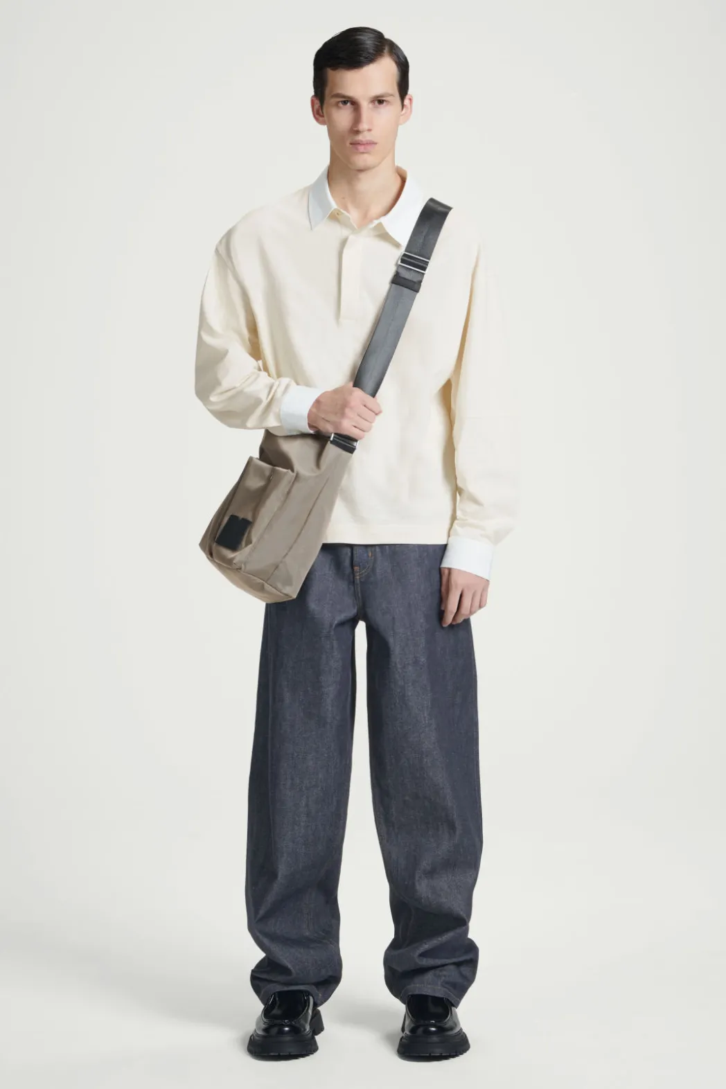 Outlet COS UTILITY MESSENGER - NYLON STONE