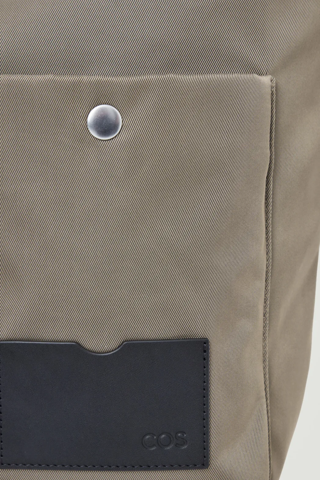 Outlet COS UTILITY MESSENGER - NYLON STONE