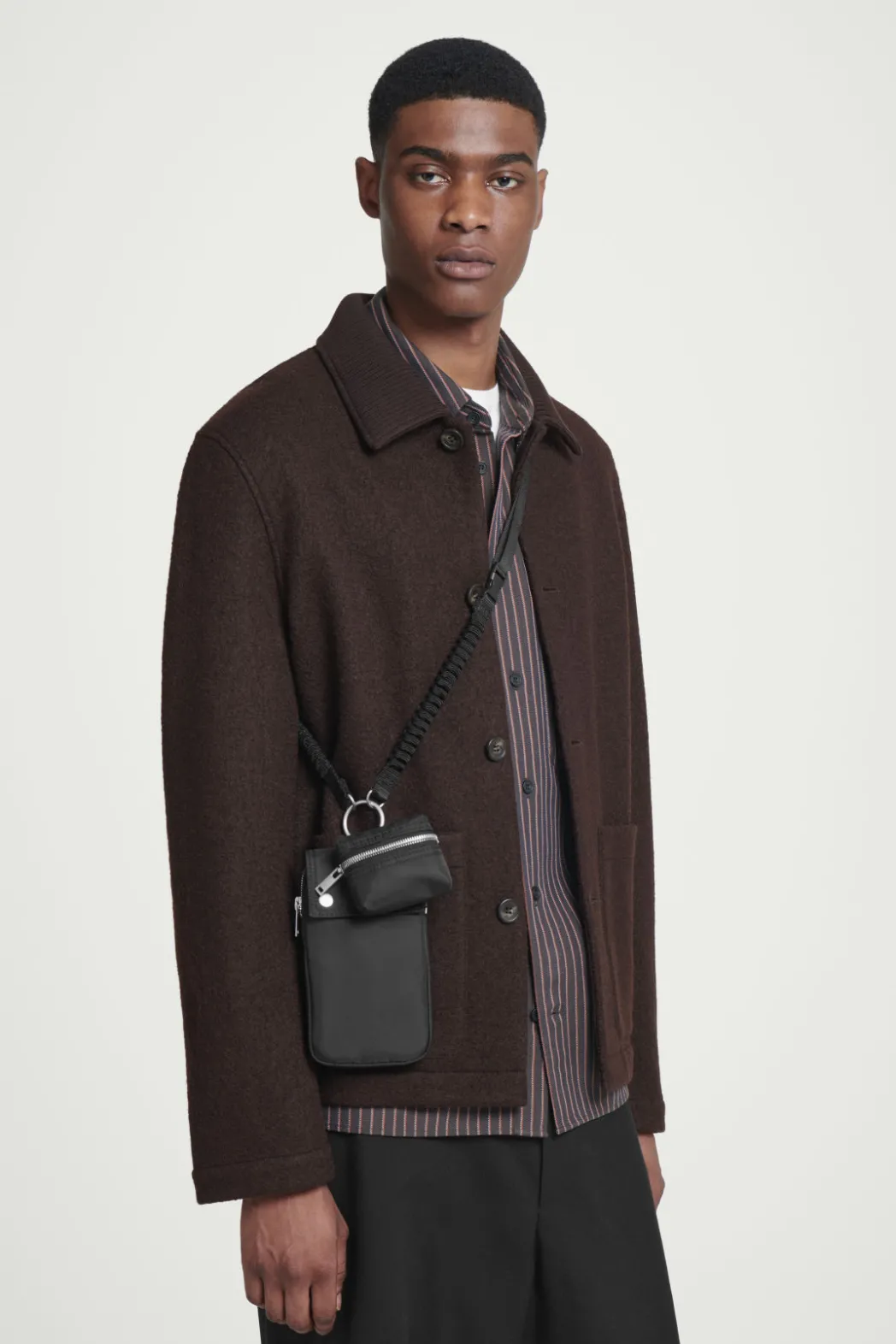 Outlet COS UTILITY PHONE POUCH - NYLON BLACK