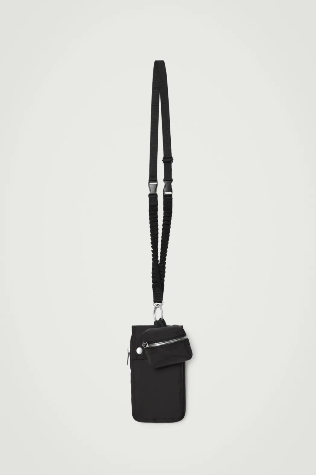 Outlet COS UTILITY PHONE POUCH - NYLON BLACK