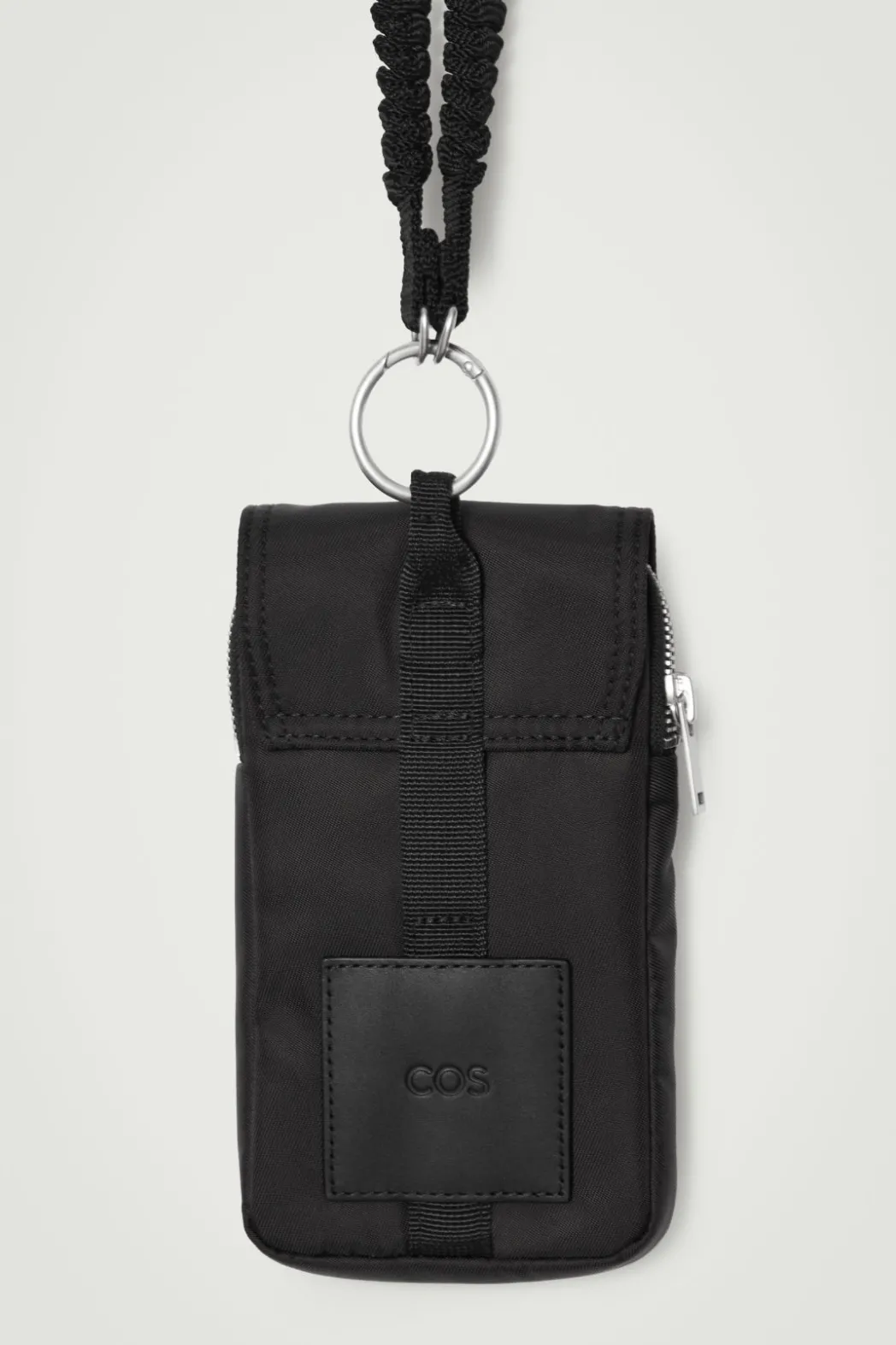 Outlet COS UTILITY PHONE POUCH - NYLON BLACK