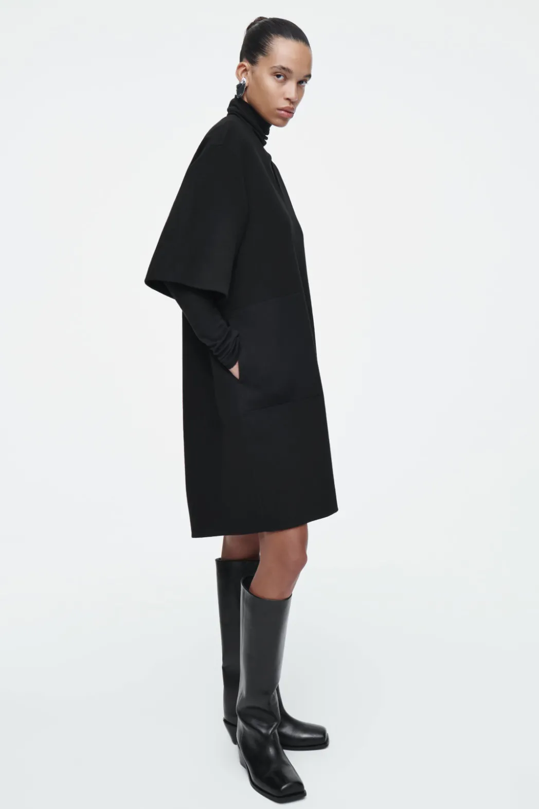 Sale COS V-NECK DOUBLE-FACED WOOL DRESS BLACK
