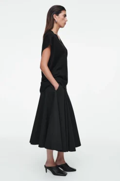 New COS V-NECK MERINO WOOL TANK BLACK