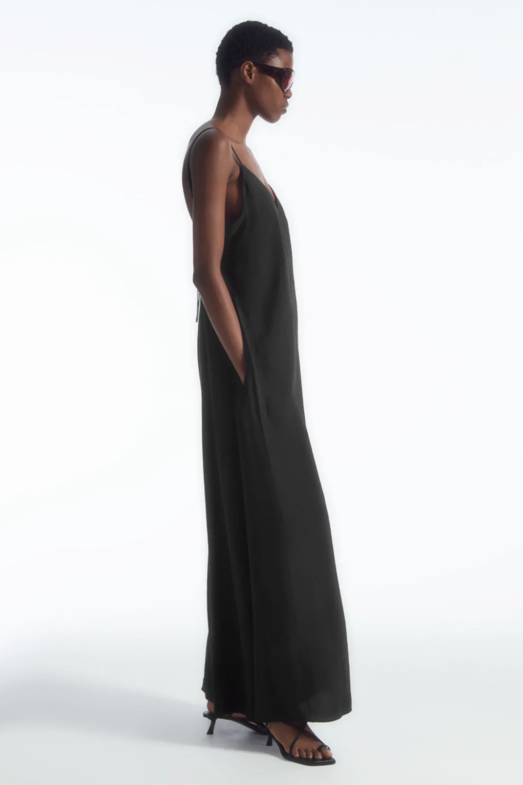 Discount COS V-NECK WIDE-LEG JUMPSUIT BLACK