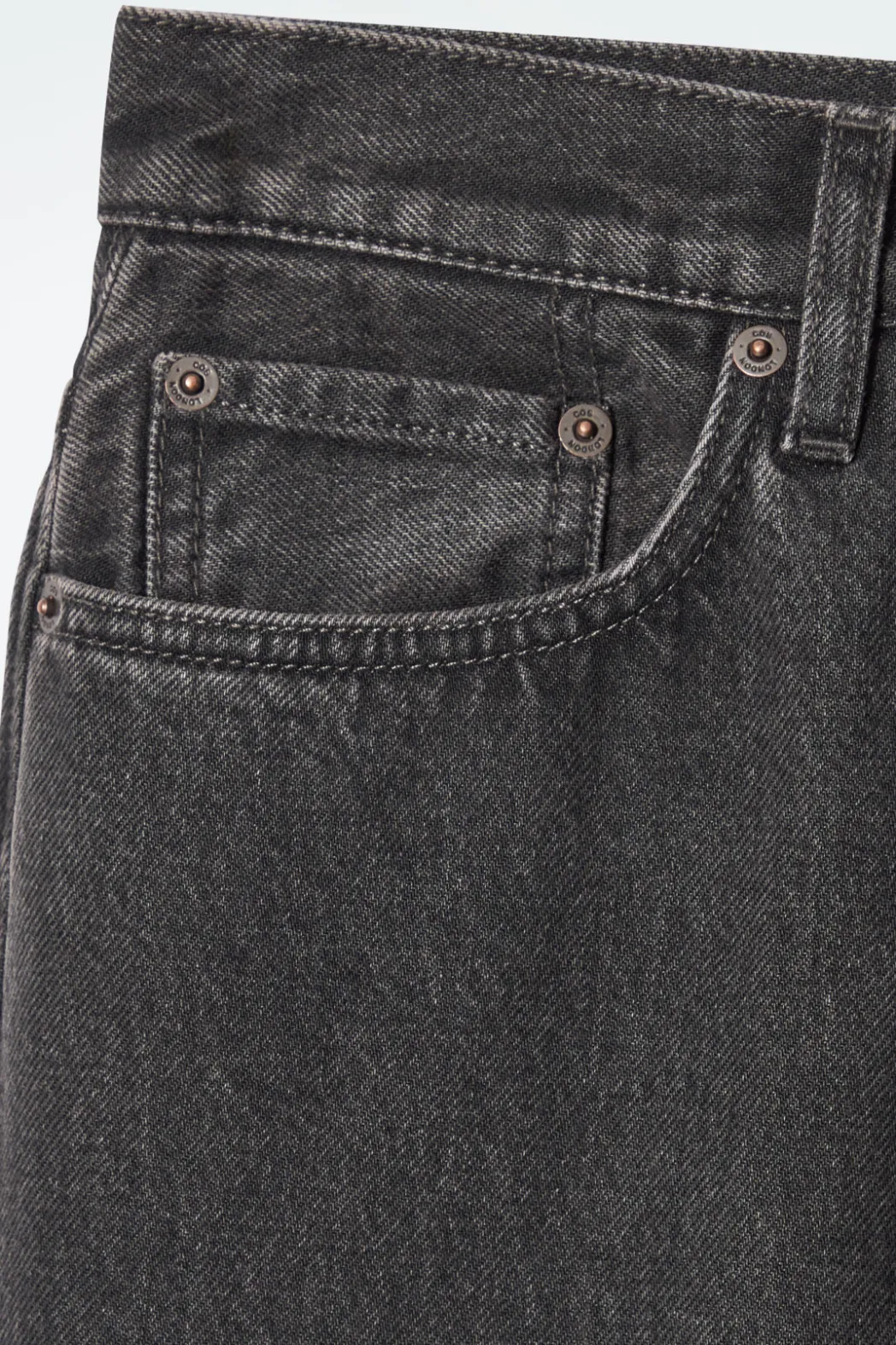 Discount COS VOLUME WIDE-LEG JEANS WASHED BLACK
