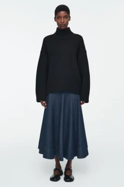 Discount COS VOLUMINOUS A-LINE DENIM MIDI SKIRT INDIGO