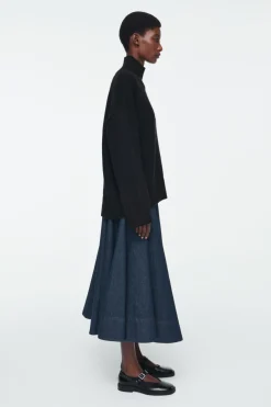 Discount COS VOLUMINOUS A-LINE DENIM MIDI SKIRT INDIGO