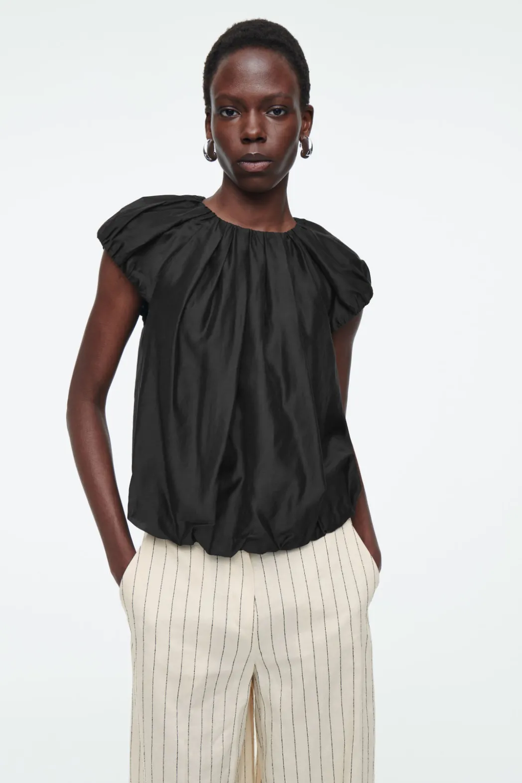 Clearance COS VOLUMINOUS PARACHUTE BLOUSE BLACK