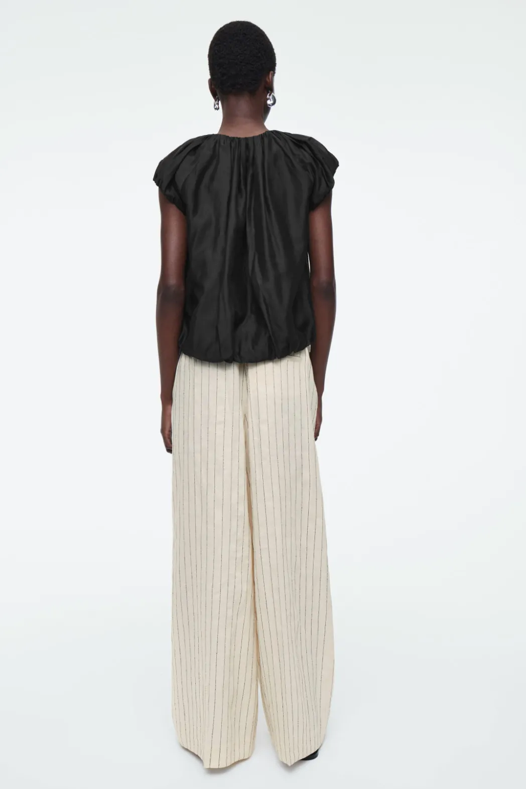 Clearance COS VOLUMINOUS PARACHUTE BLOUSE BLACK