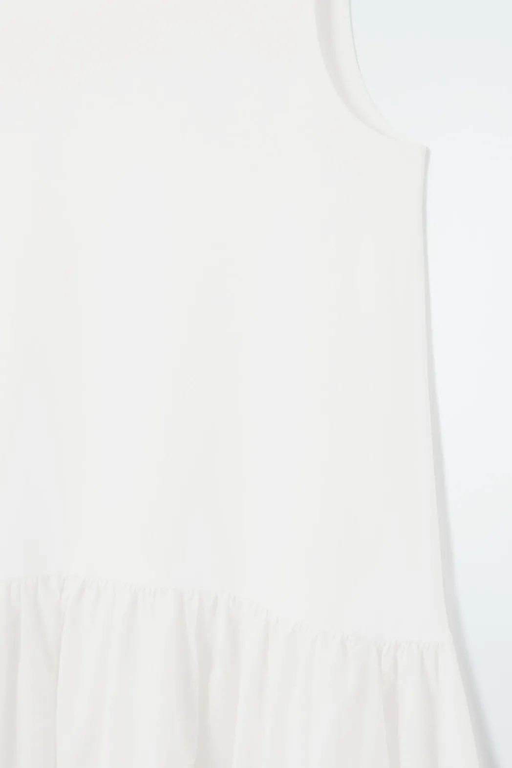 Sale COS VOLUMINOUS SLEEVELESS MIDI DRESS WHITE