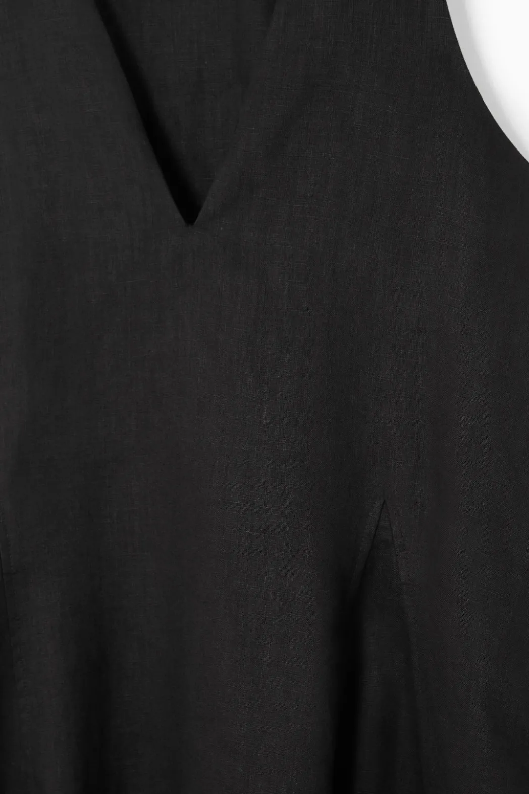 Sale COS VOLUMINOUS V-NECK MAXI DRESS BLACK