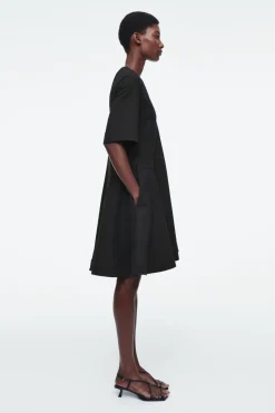 New COS VOLUMINOUS V-NECK MINI DRESS BLACK