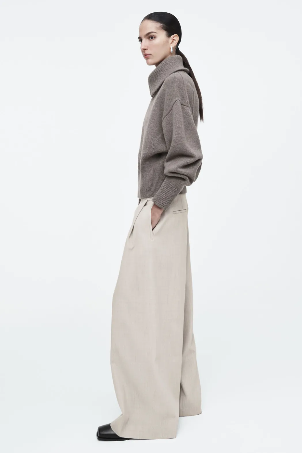 Sale COS WAISTED KNITTED WOOL BOMBER JACKET MOLE