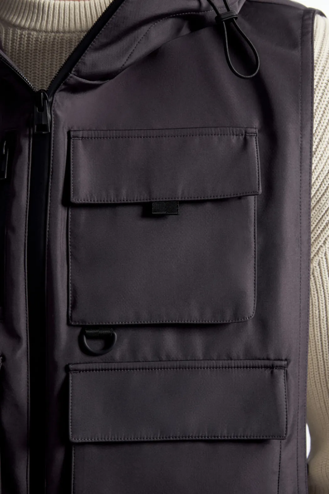 Online COS WATERPROOF UTILITY VEST DARK BROWN