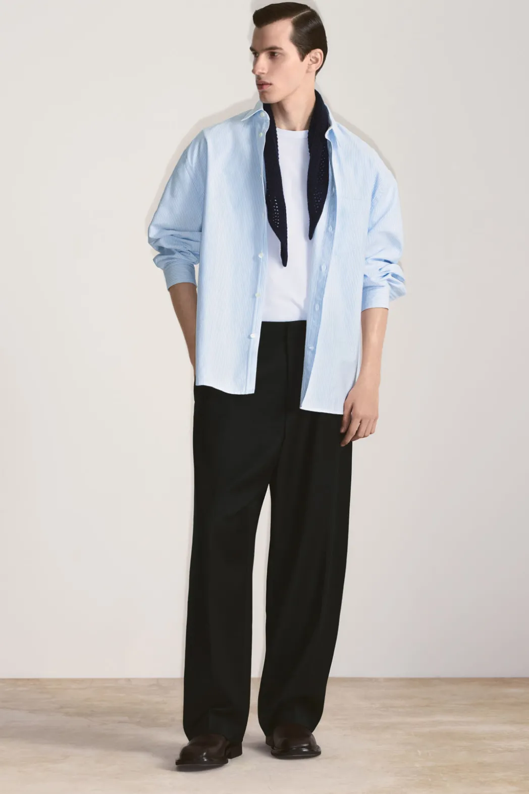 Discount COS WIDE OVERSIZED COTTON OXFORD SHIRT BLUE / PINSTRIPED