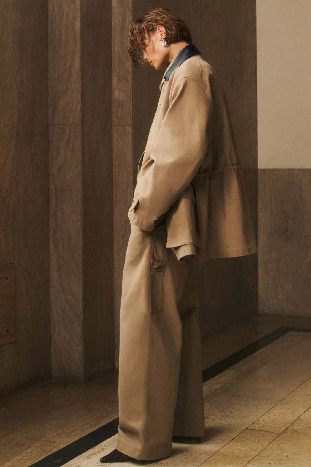 Clearance COS WIDE-LEG CANVAS UTILITY PANTS BEIGE
