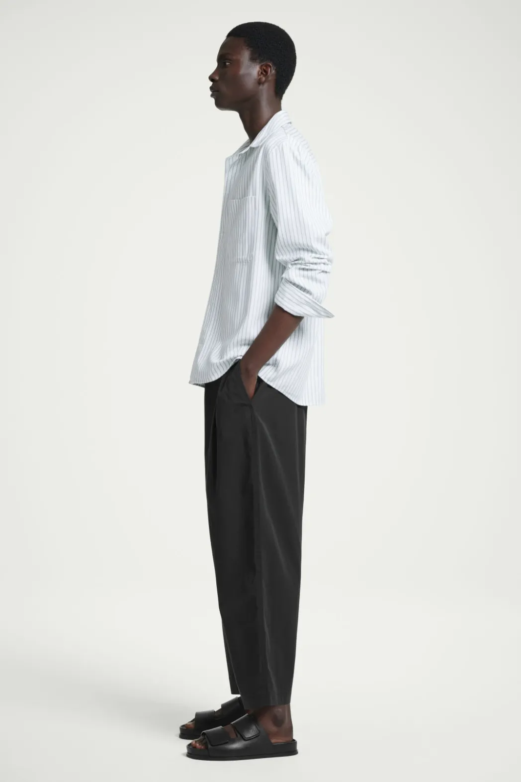 Best COS WIDE-LEG ELASTICATED PANTS BLACK