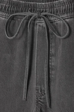 Discount COS WIDE-LEG FLUID DENIM PANTS WASHED BLACK