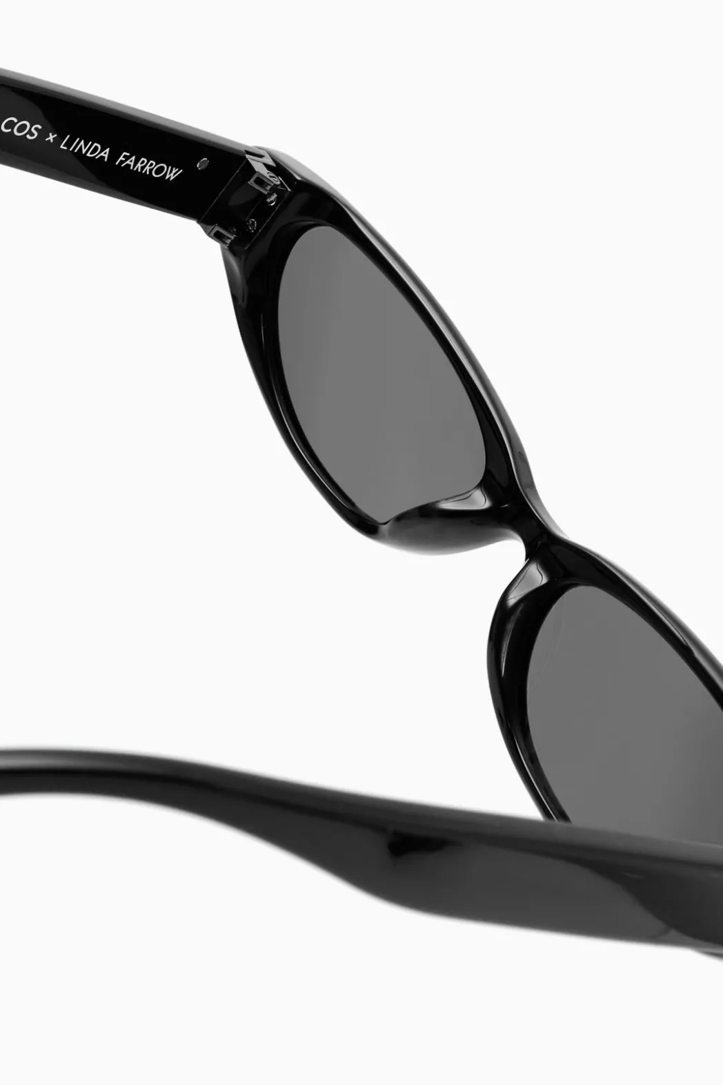 Outlet COS WING SUNGLASSES - CAT-EYE BLACK