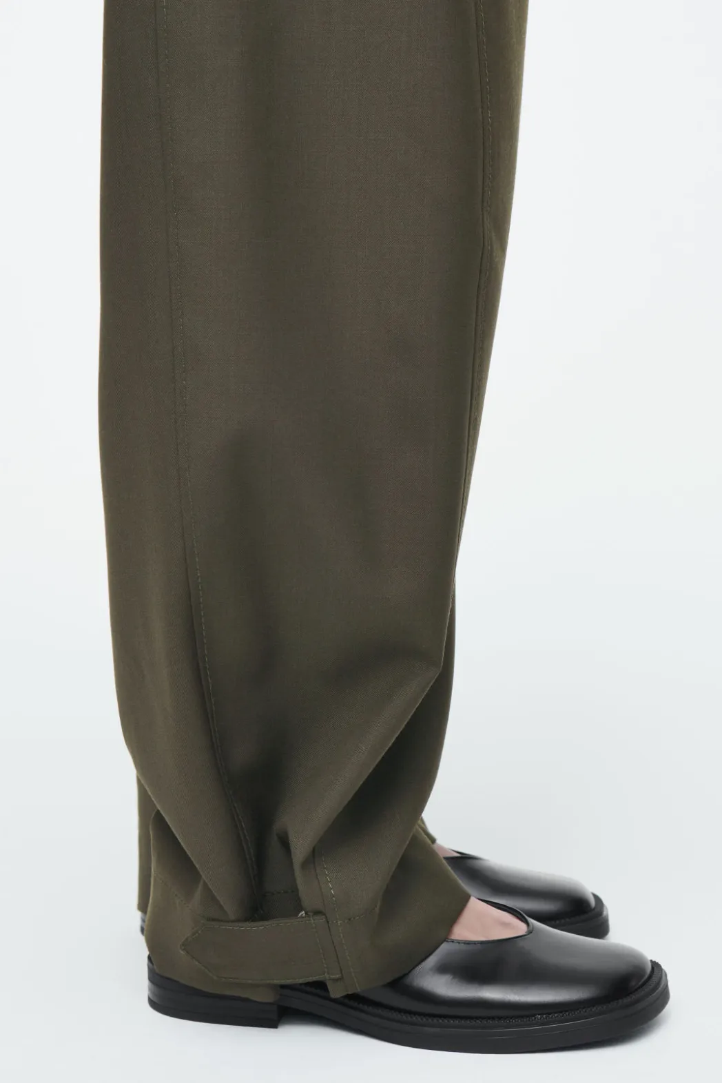 Hot COS WOOL BARREL-LEG UTILITY PANTS KHAKI
