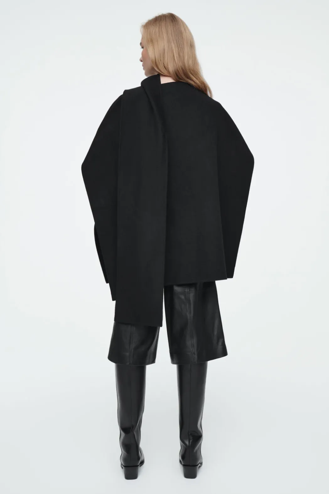 Clearance COS WOOL-BLEND CAPE Black