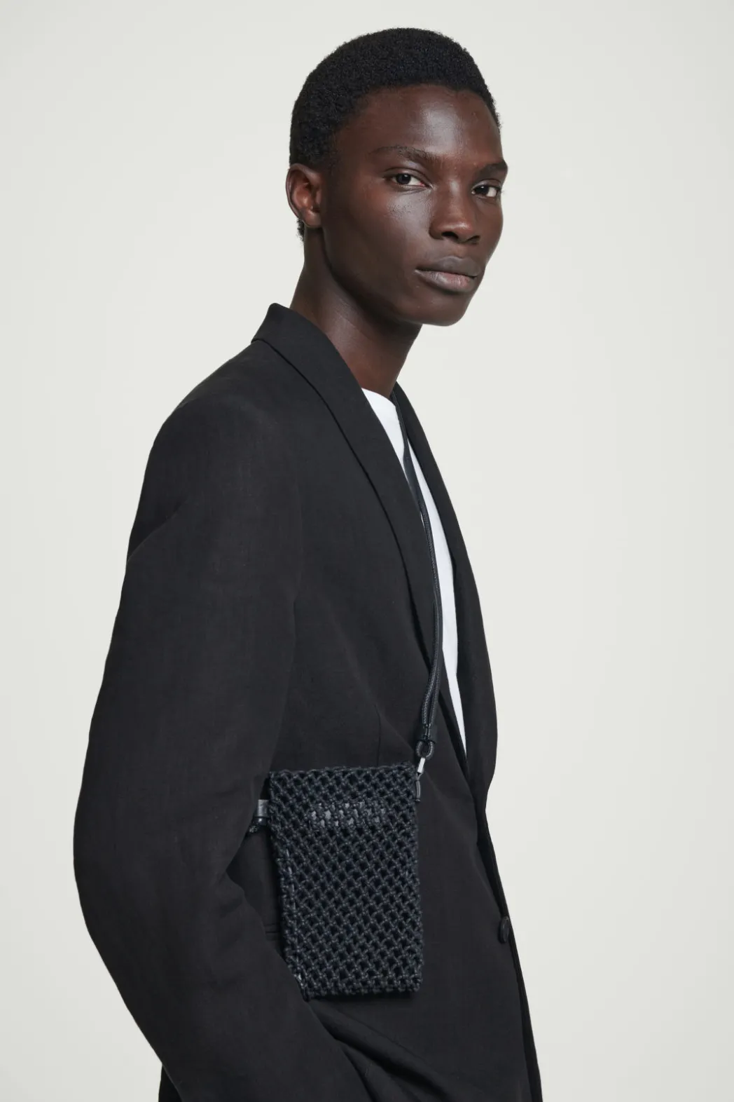 Sale COS WOVEN CROSSBODY POUCH BLACK