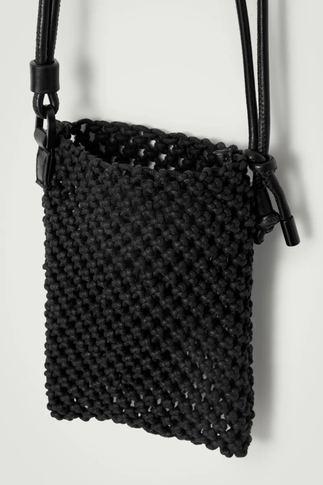 Sale COS WOVEN CROSSBODY POUCH BLACK